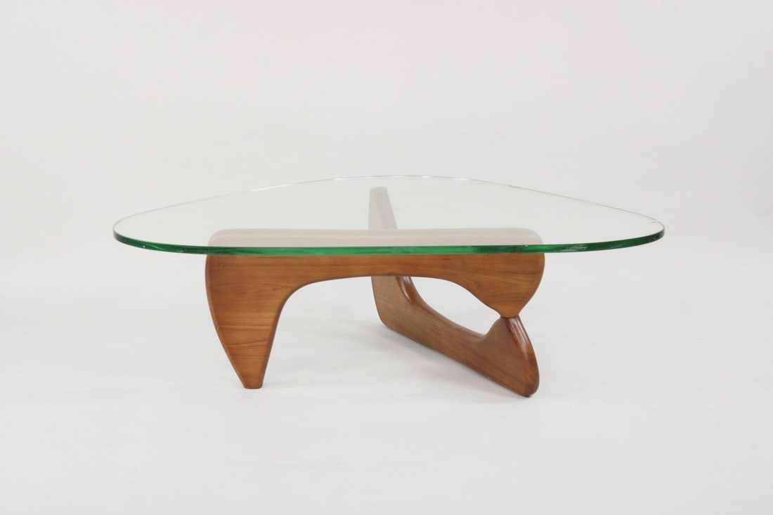 Mid-Century Modern Noguchi Guitar Pick Coffee Table (1 of 13)