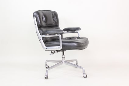 Mid-Century Modern Leather Eames 'Time Life' Executive Chair, Herman Miller
