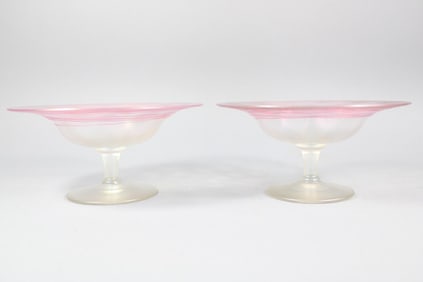 Pair of Steuben Verre de Soie Threaded Glass Compote Dishes