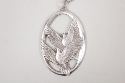 Wallace Sterling 1976 "Peace on Earth" Dove Christmas Necklace