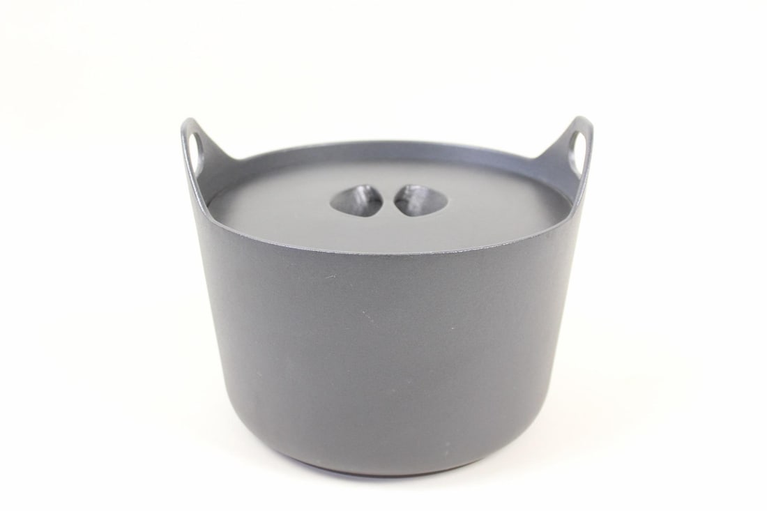 Mid-Century Modern Cast Iron Pot, Timo Sarpaneva for Iittala Finland (1 of 6)