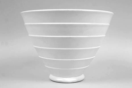 Keith Murray Wedgwood White Banded Bowl: Keith Murray Wedgwood White Banded Conical Bowl. Marked Of Etruria & Barlaston KM Wedgwood, Made in England. Dimensions are 5.75 in h x 7.75 in w x 7.75 in d. Condition is good with minor wear. Please