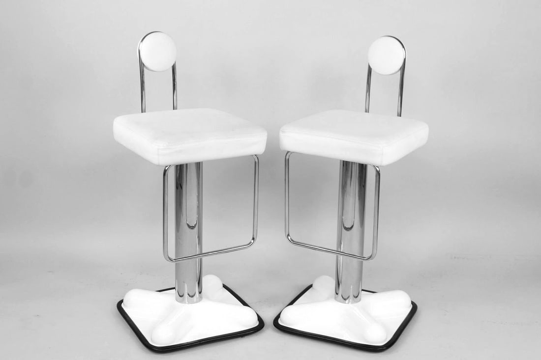 Pair of Chrome & Leather 'Birillo' Joe Colombo Stools for Zanotta (1 of 11)
