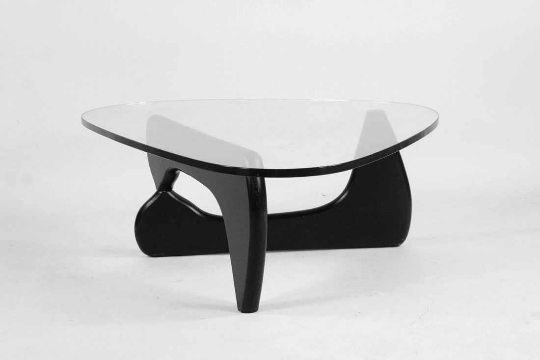 Noguchi Coffee Table in Black (1 of 8)