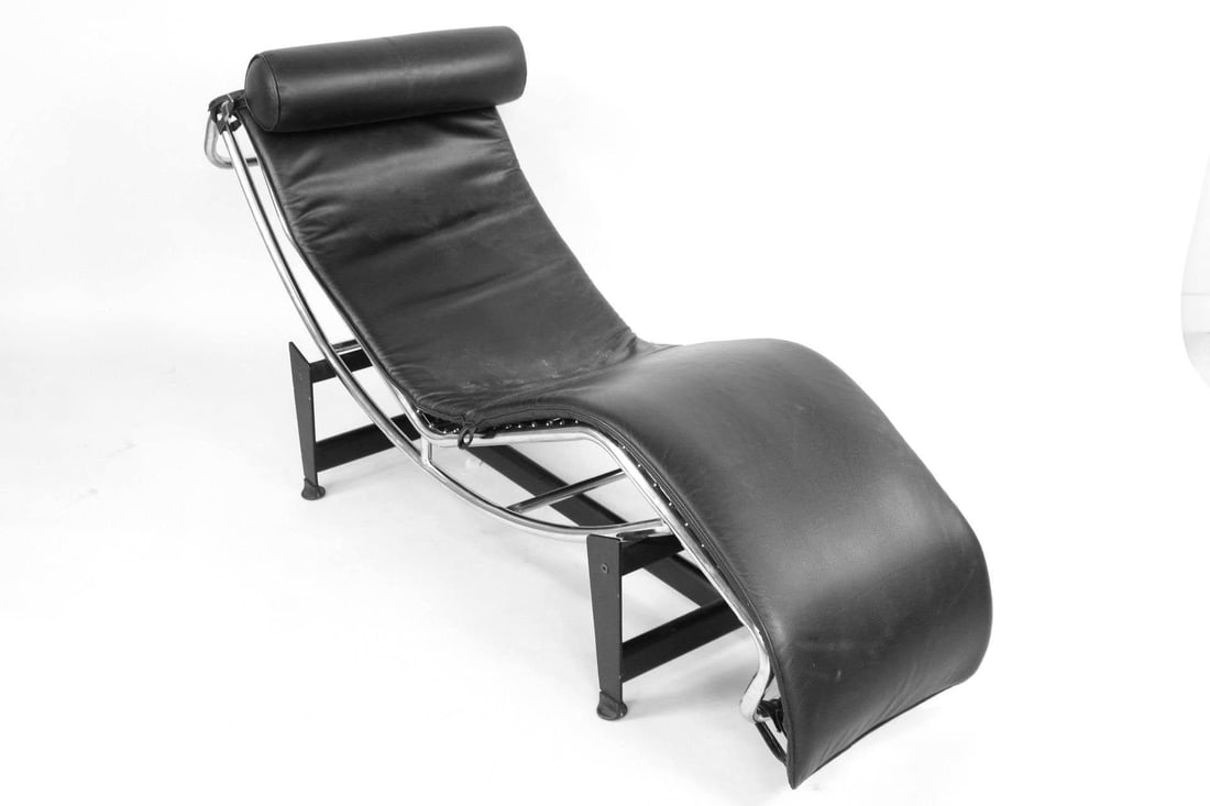 LC4 Chrome & Leather Lounge Chair, Le Corbusier, Perriand, Jeanneret (1 of 9)