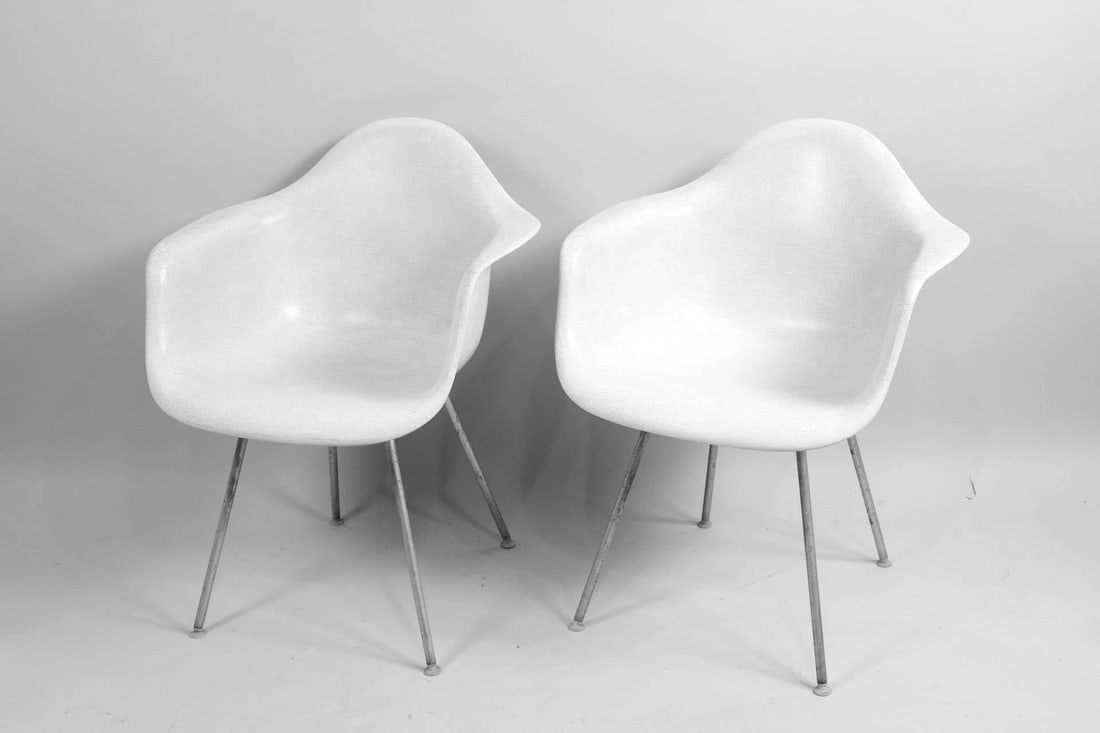 Pair of White Herman Miller Eames Fiberglass Arm Chairs (1 of 15)