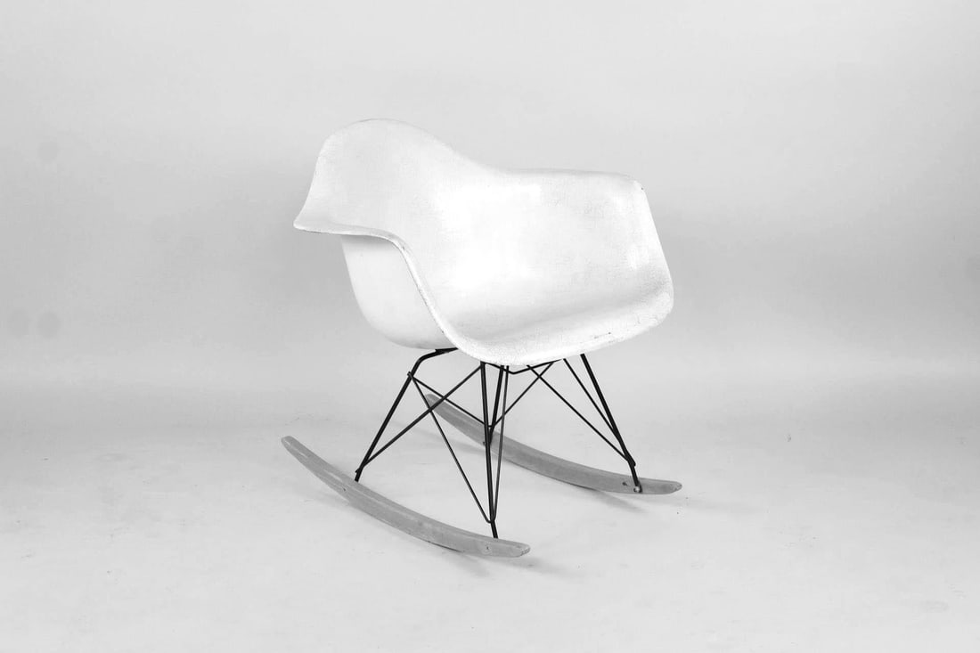 Herman Miller Eames Fiberglass RAR Rocking Chair (1 of 15)