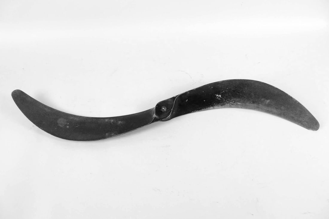 Industrial Black Metal Propeller (1 of 8)