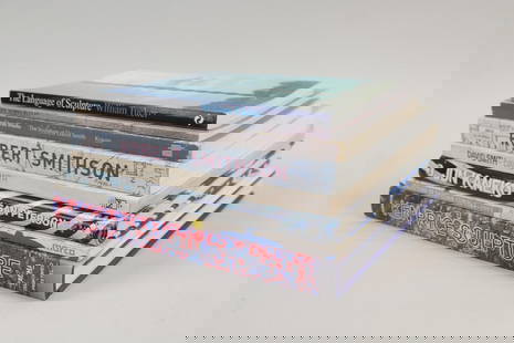 Lot of 8 Modernist Art & Sculpture Books: Lot of 8 Modernist Art Books. Includes books on Robert Smithson, David Smith, William Tucker, Jun Kaneko and Ken Price. Dimensions range from 9.5 in h x 6.75 in w x .5 in d to 12.5 in h x 10.25 in w x