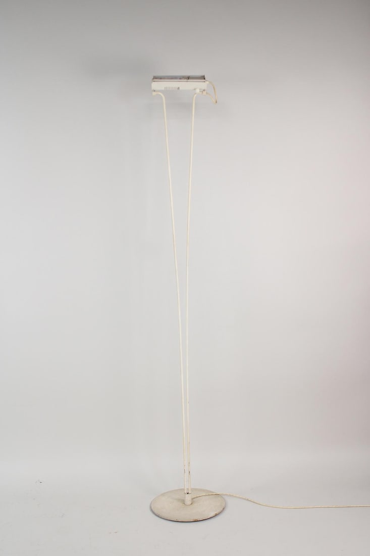 Postmodern Piotr Sierakowski Silver Cloud Floor Lamp in White: Postmodern Piotr Sierakowski Silver Cloud Floor Lamp in White. This lamp by Koch & Lowy is usually seen in black, here it is white version. Dimensions are 75 in h x 13.5 in w x 13.5 in d. Condition is