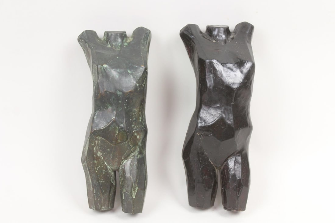 Clark Murray Cubist Female Nude Bronze Sculpture & Wax Mold: Pair of Clark Murray Modernist Female Nude Torso Figural Sculptures, Bronze & Wax. Two small sculptures of female torsos, one in wax (which has been painted) and one in bronze, by the artist Clark Mur