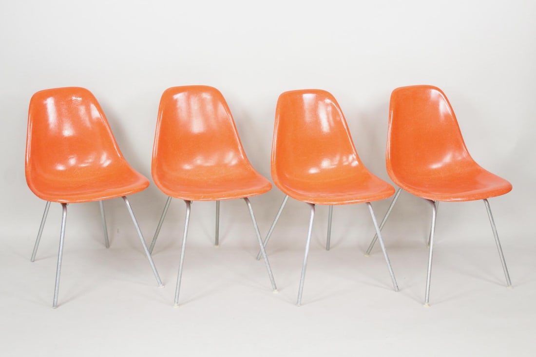 Set of 4 Orange Eames Herman Miller Fiberglass Shell Chairs (1 of 16)