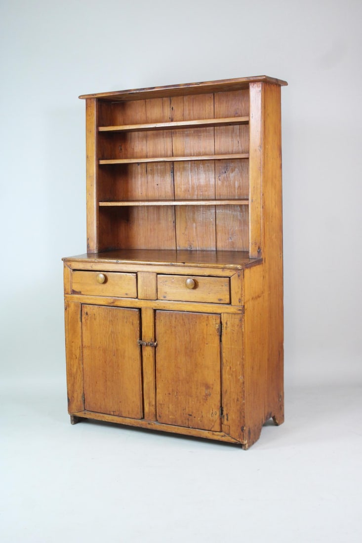 Primitive Pine Cant Back Cupboard Cabinet (1 of 11)