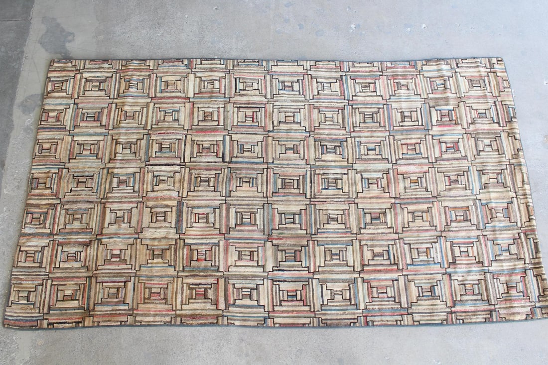 Geometric 4.5 x 7 Ft Multi-Color Hooked Rug (1 of 7)