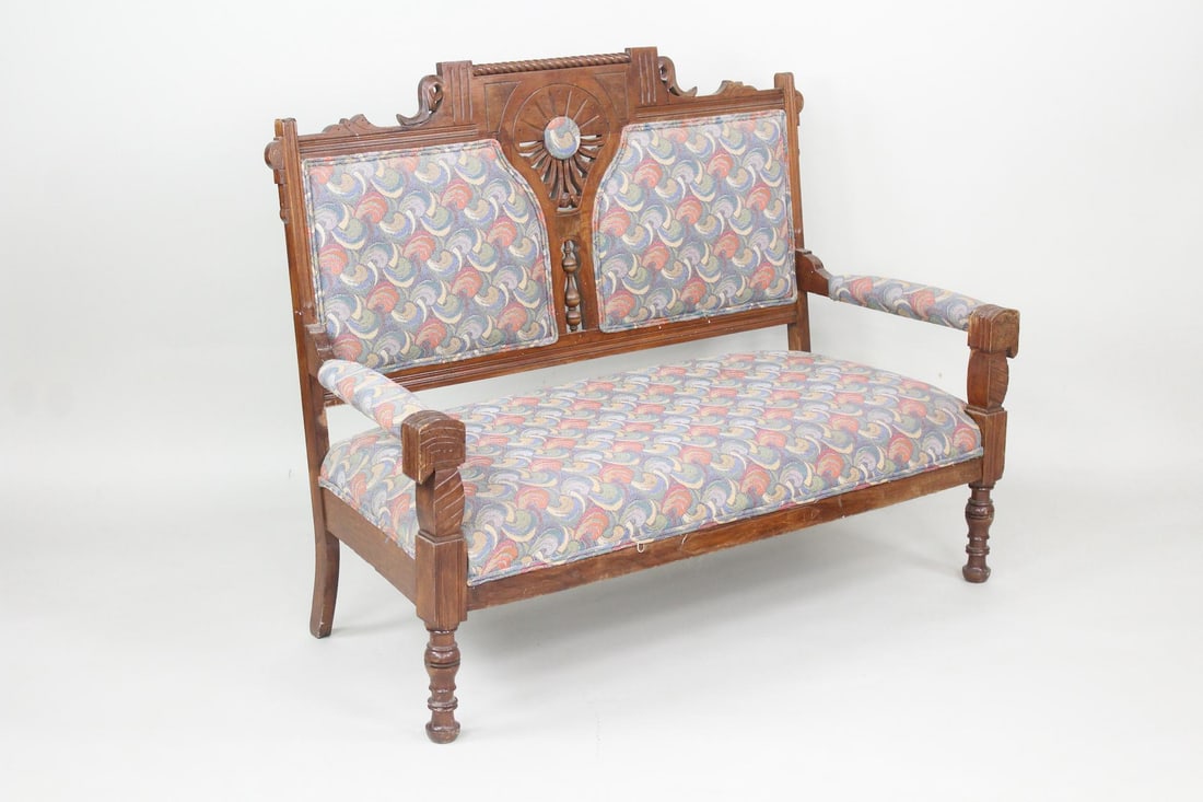 Eastlake Victorian Wooden Settee (1 of 12)
