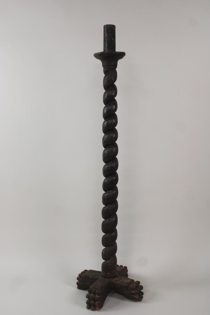 19th C. Carved Twisted Wood and Claw Foot Floor Candle Stand (1 of 17)