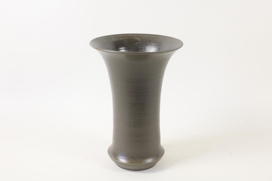 Jean-Jacques Roger Matte Ceramic Vase (1 of 7)