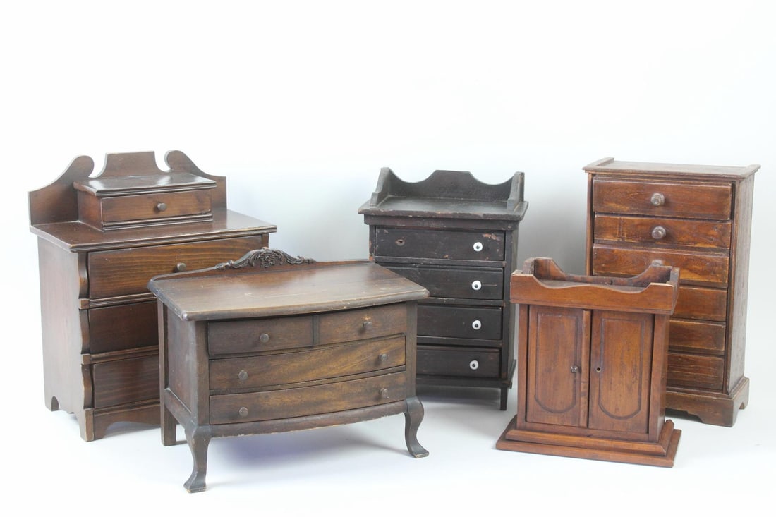 Collection of 5 Miniature Dressers Jewelry Boxes (1 of 15)