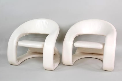 Pair of White Leather Jaymar Tongue Chairs, 2 of 2