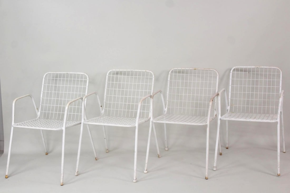 Set of 4 Mid-Century Modern Stacking Metal Outdoor Chairs (1 of 14)