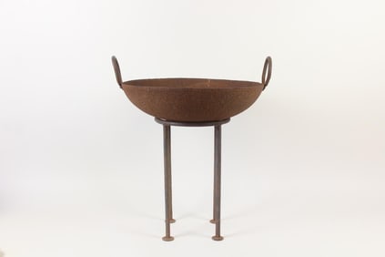 Minimalist Iron Fire Pit on Stand