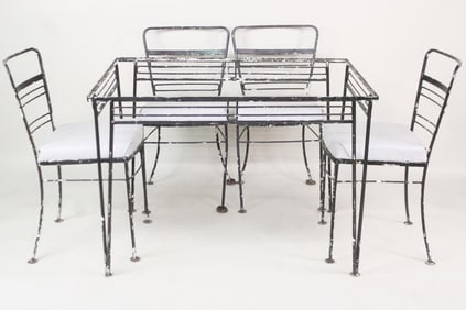 Minimalist Wrought Iron Patio Table & Chairs