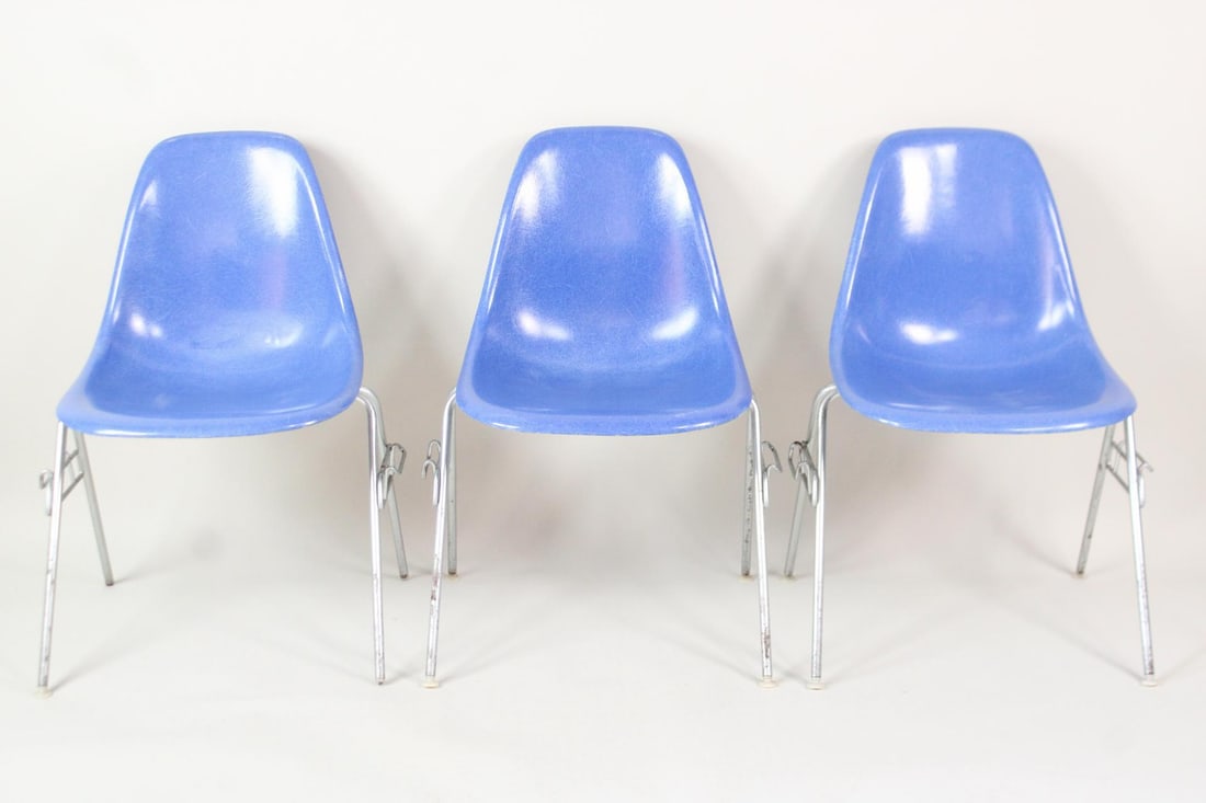 Set of 3 Herman Miller Eames Stacking Shell Chairs, Blue (1 of 14)