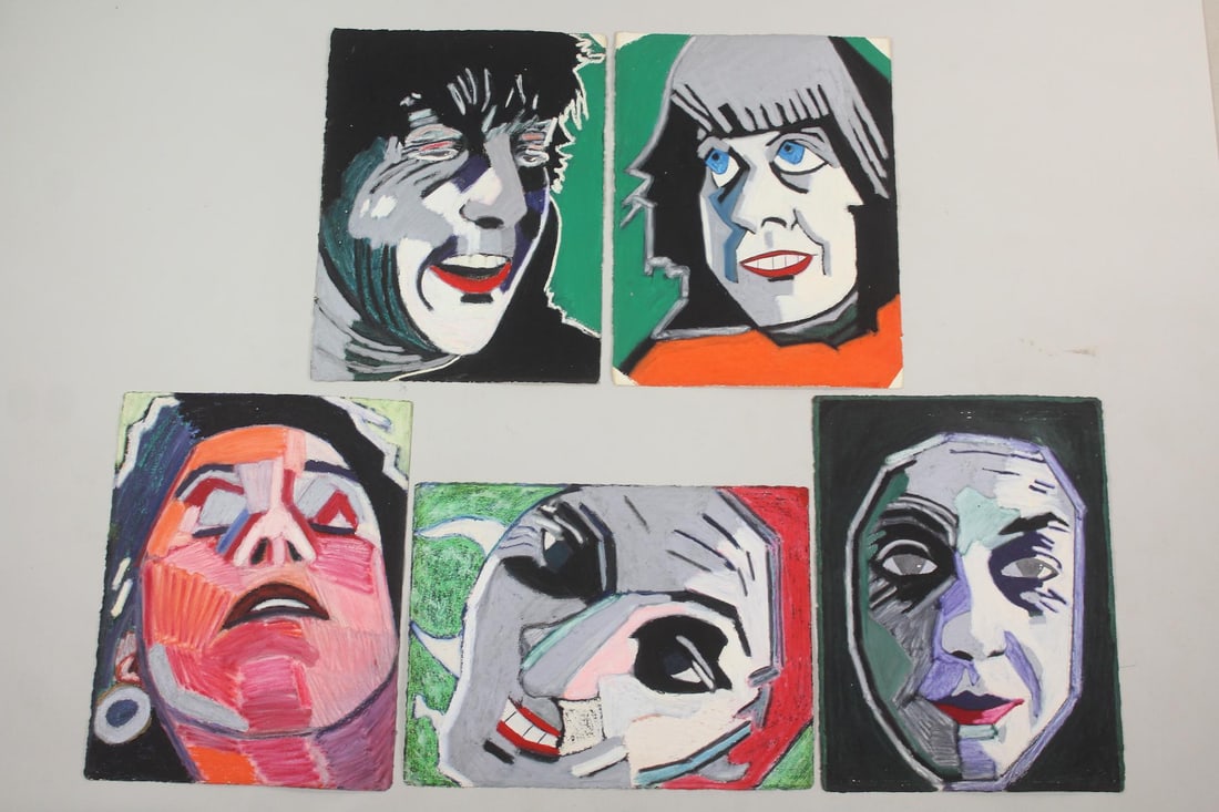 Group of 5 Clark Murray Large Portrait Drawings: Group of 5 Clark Murray Large Portrait Drawings. Five drawings in color pastel on paper, all headshotsin bold colors. One dated 1984. Dimensions are30.5 in h x 22.5 in w. Condition is good with minor