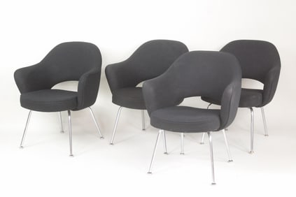 Set of 4 Saarinen Knoll Executive Armchairs, 2 of 4