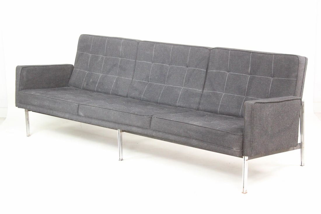 Florence Knoll Sofa Parallel Bar System (1 of 9)