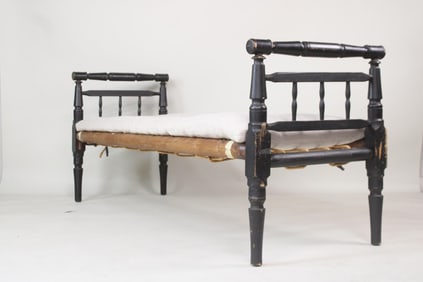 Turned Wood Spindle & Rope Daybed
