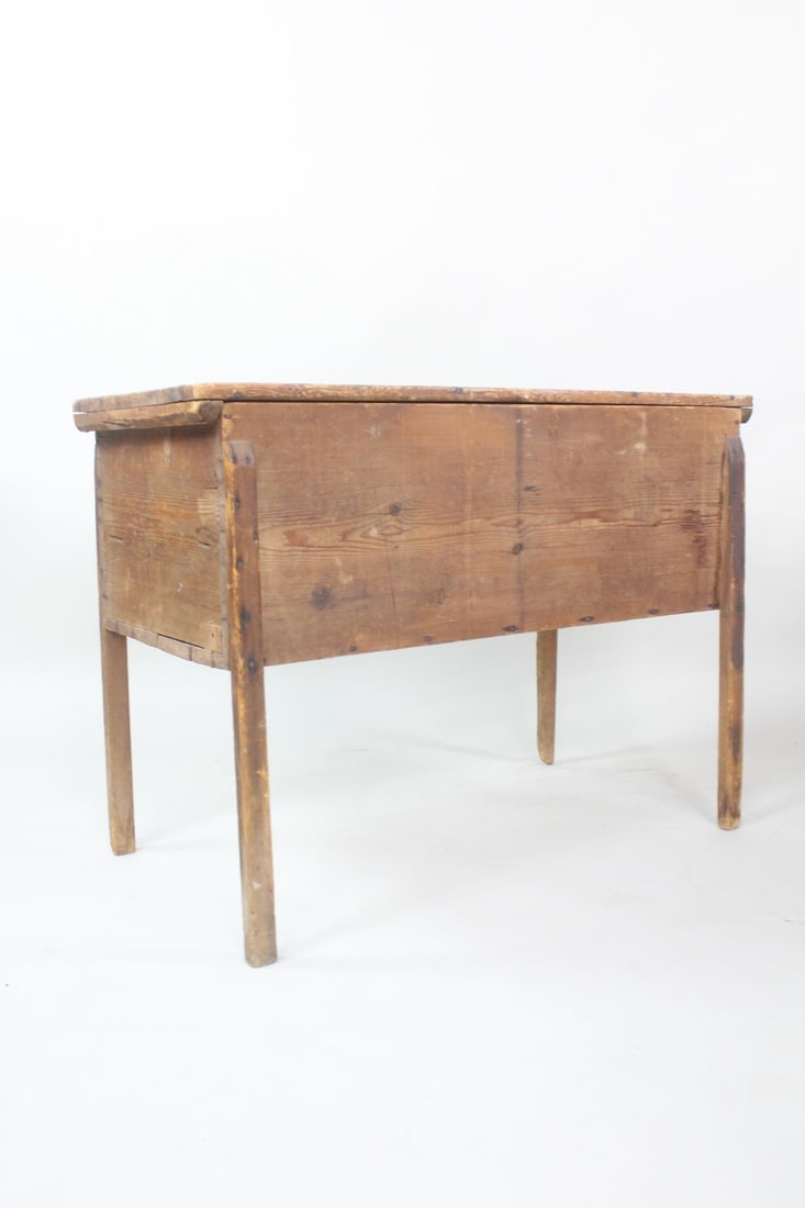 Primitive Wooden Dough Box, Chest on Stand (1 of 12)
