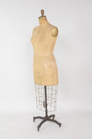 Female Dress Form Size 18, Mannequin