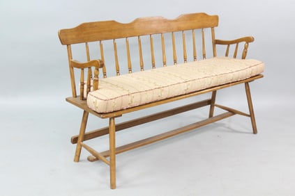 Colonial Spindle Back Settee Bench
