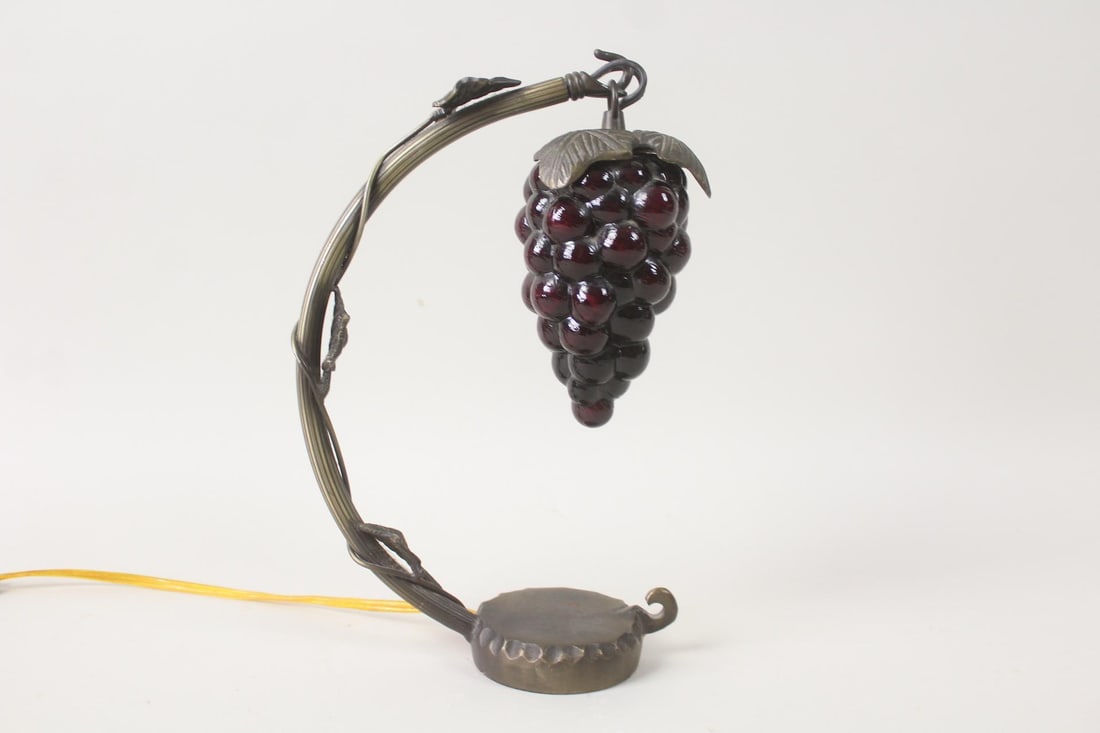 Venetian Murano Grape Cluster Lamp (1 of 8)