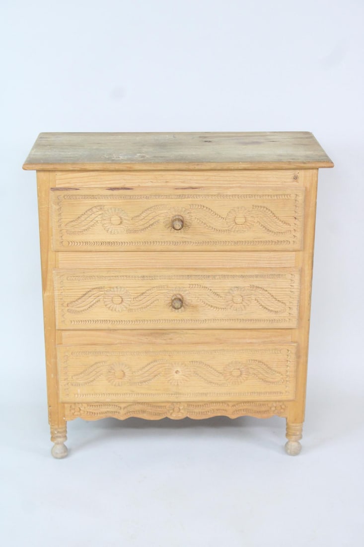 Chip Carved Decorated Pine Dresser (1 of 17)