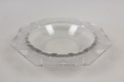 French Art Deco Chantilly Lalique Art Glass Bowl