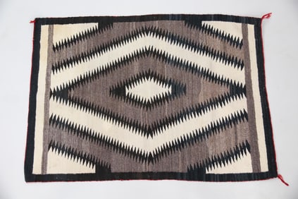 Navajo Dine Eye Dazzler Rug