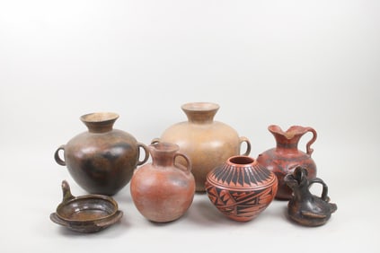 Group of 7 Pottery Vessels, Southwestern US & Mexico, incl. Jemez Pueblo