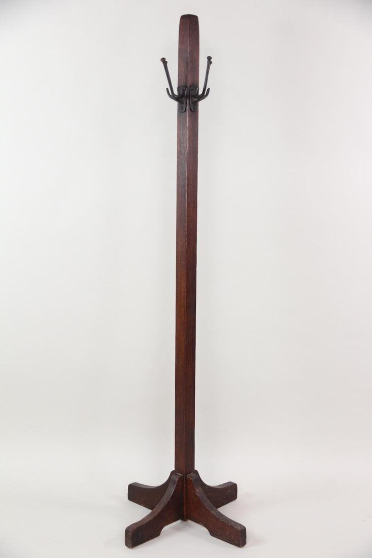 Gustav Stickley Oak and Iron Arts & Crafts Coat Rack (1 of 10)