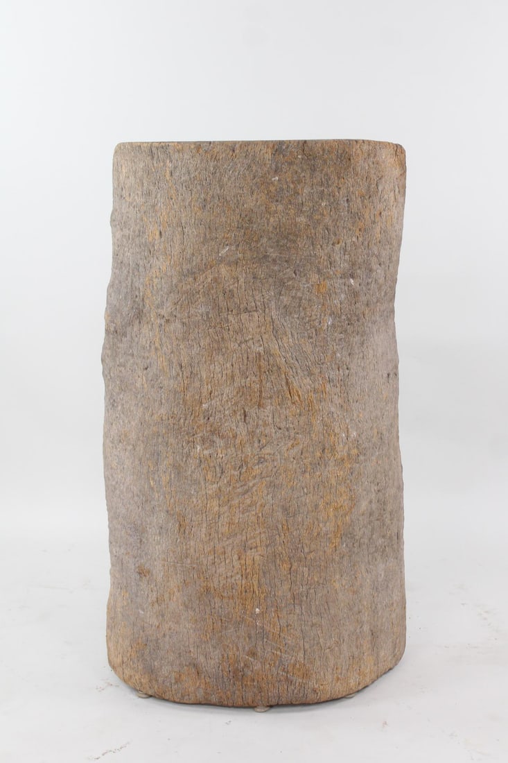 Large Primitive Carved Wood Sculpture (1 of 8)