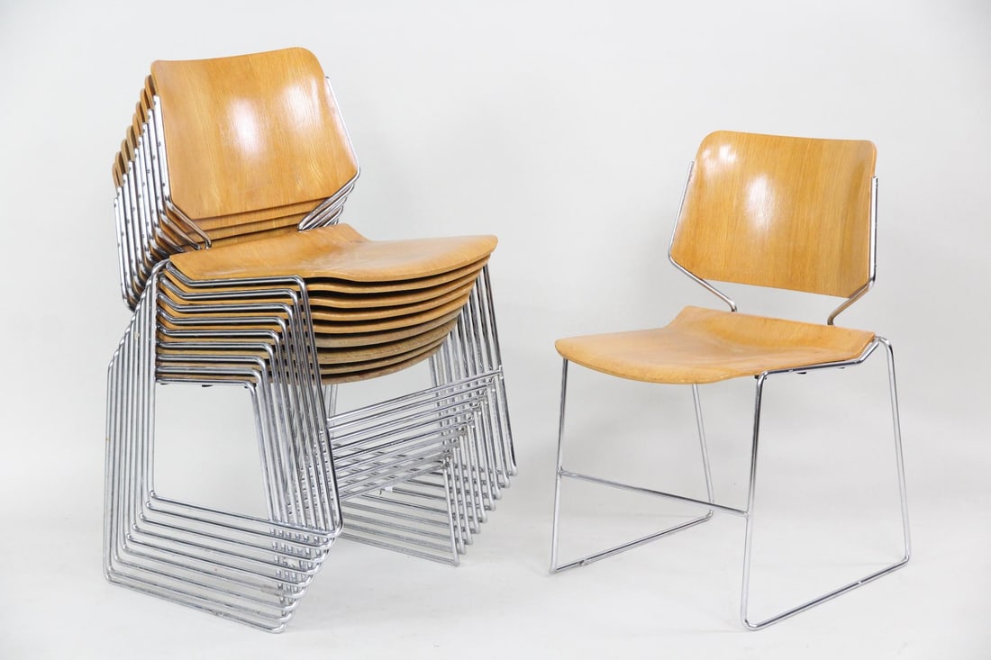 Set of 10 Oak & Metal Rowland 40/4 Stacking Chairs: Set of 10 Mid-Century Modern Oak & Metal Rowland 40/4 Stacking Chairs. Matching set of stacking chairs with bentwood oak seats and backs, and metal tubular frames. Attributed to David Rowland without