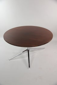 Knoll Round Conference Table with Rosewood Top