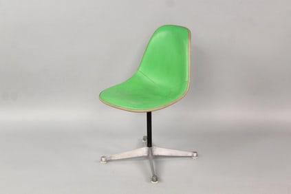 Eames Herman Miller Green Padded Vinyl Shell Chair