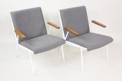 Pair of Oase Iron Lounge Chairs by Wim Rietveld