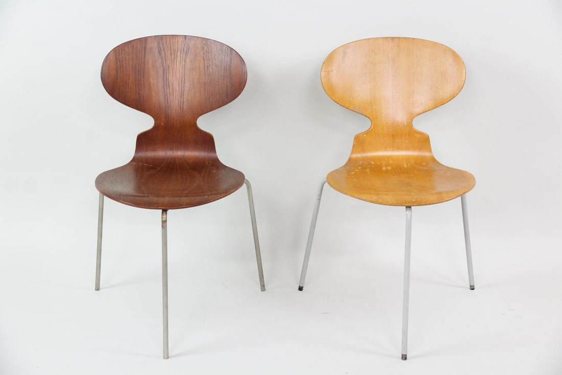 Pair of Arne Jacobsen for Fritz Hansen 3 Leg Ant Chairs: Pair of Mid-Century Modern Arne Jacobsen for Fritz Hansen 3 Leg Ant Chairs. Two chairs made of bentwood, one light and the other dark, both with 3 legs. Marked FH Denmark on underside. Dimensions are