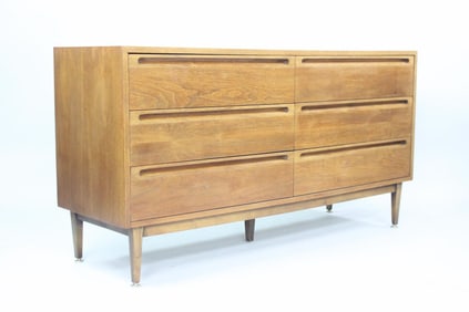 Mid-century Modern 6-Drawer Dresser, American of Martinsville