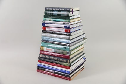 Collection of 21 Coffee Table Books, Art, Historic Architecture, Antiques