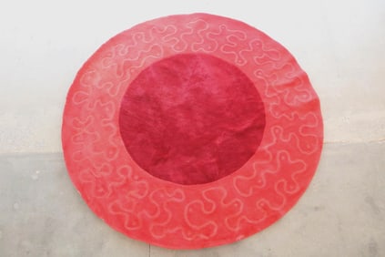 8' Circular Red Rug with Abstract Border