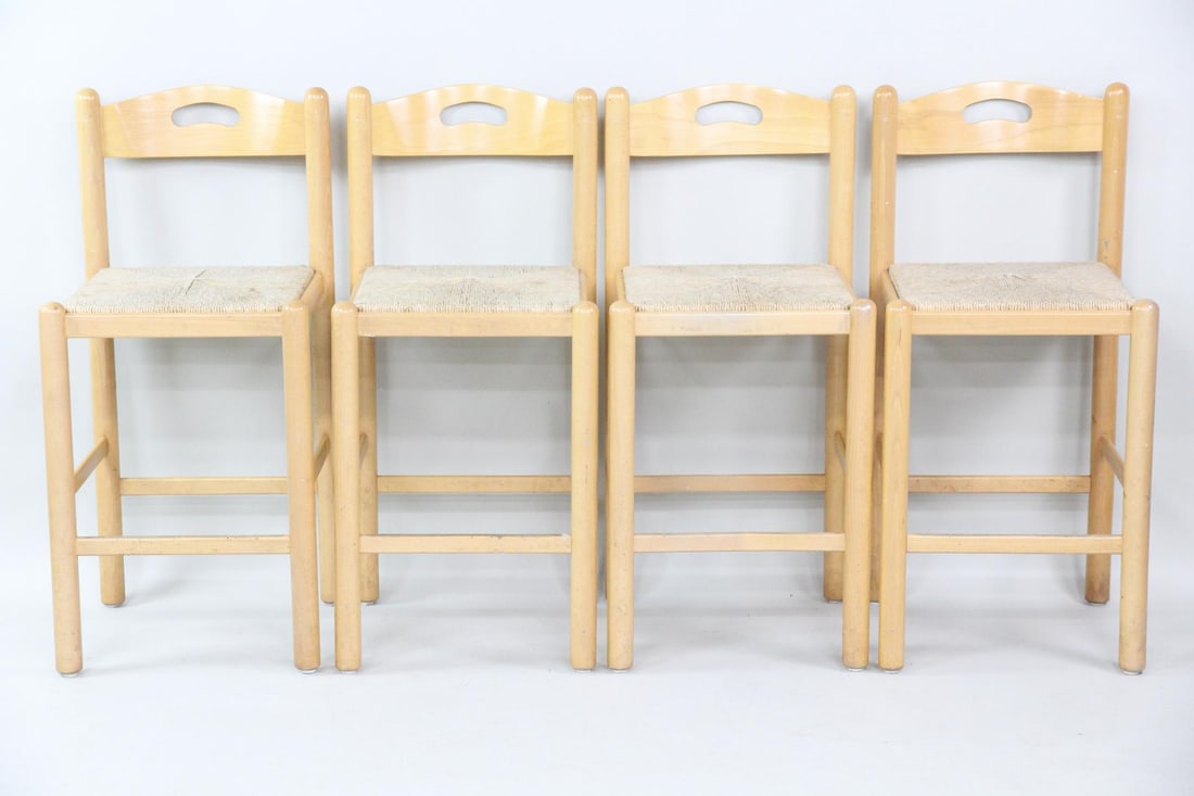 Set of 4 Italian Boho Rush Seat Bar Stools, Style of Vico Magistretti: Set of 4 Boho Rush Seat Bar Stools, Style of Vico Magistretti, Matching set of counter height barstools with blonde wood frames and rush seats. Made in Italy labels attached. Dimensions are 37 in h x